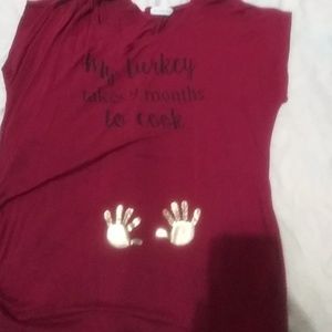 Maternity shirt wine color with metallic gold